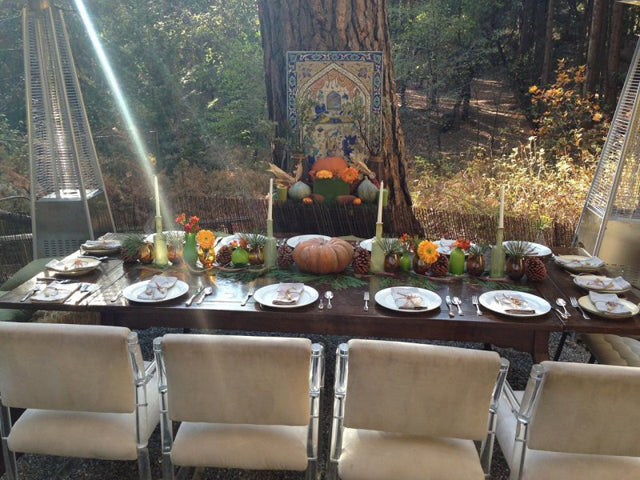 THE MODERN THANKSGIVING TABLE