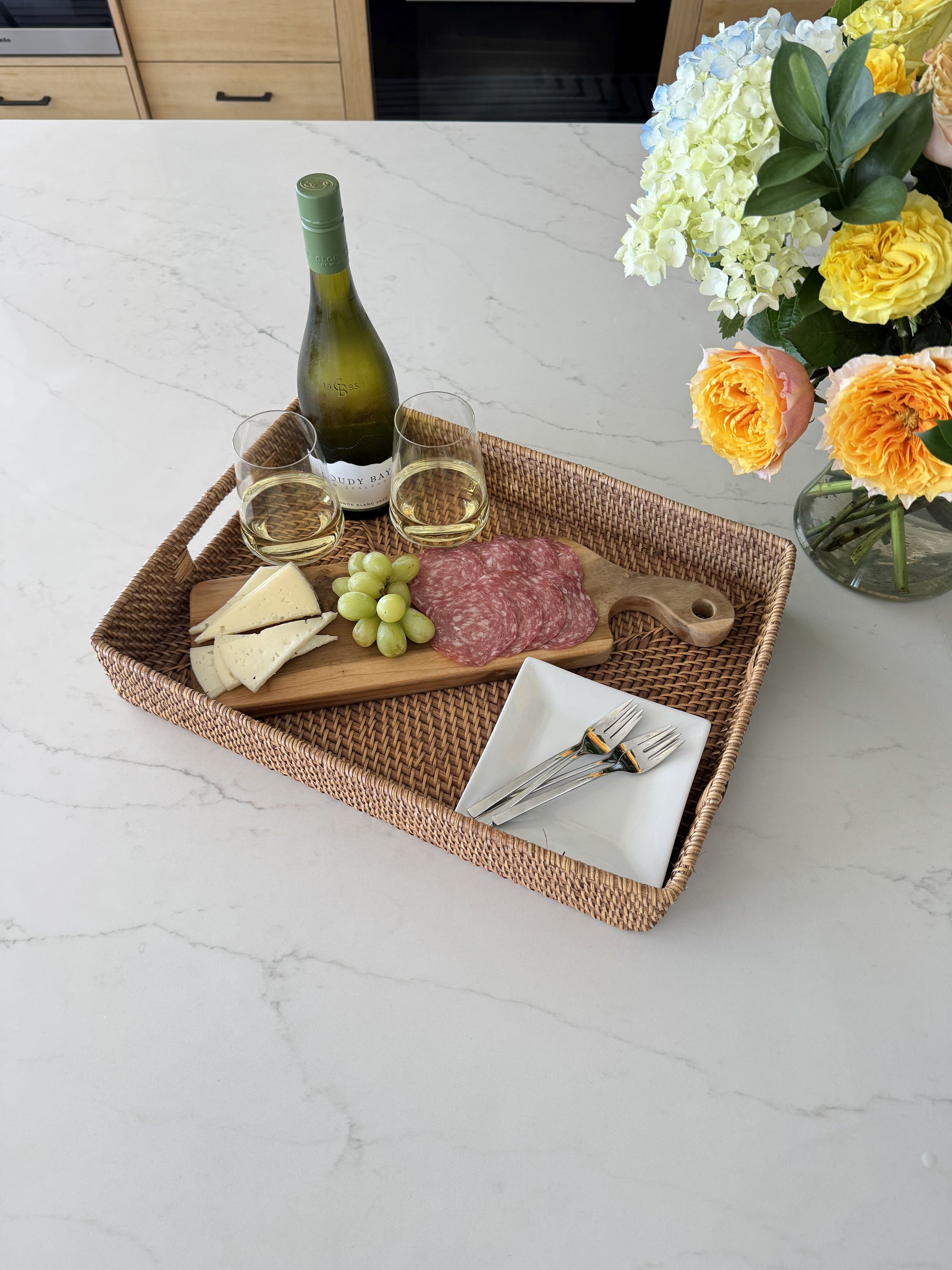 Loma Rectangular Rattan Serving Tray