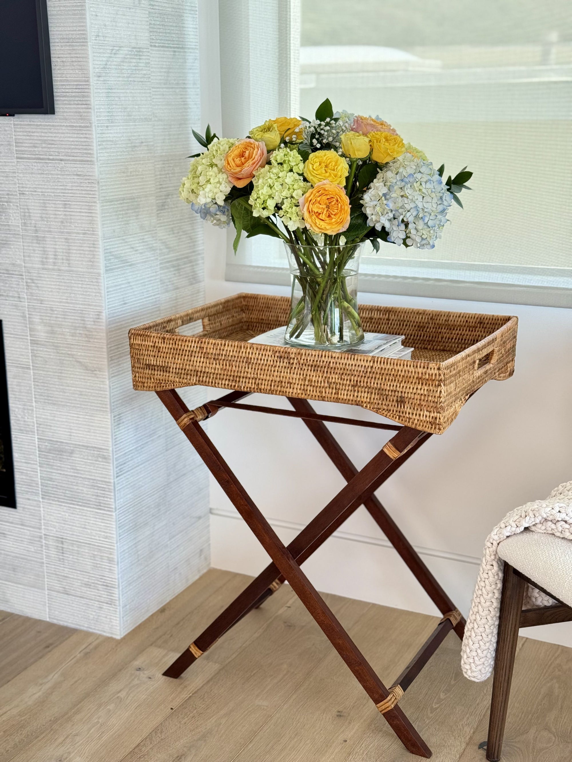 La Jolla Rattan Butler Tray with Folding Teak Wood Stand