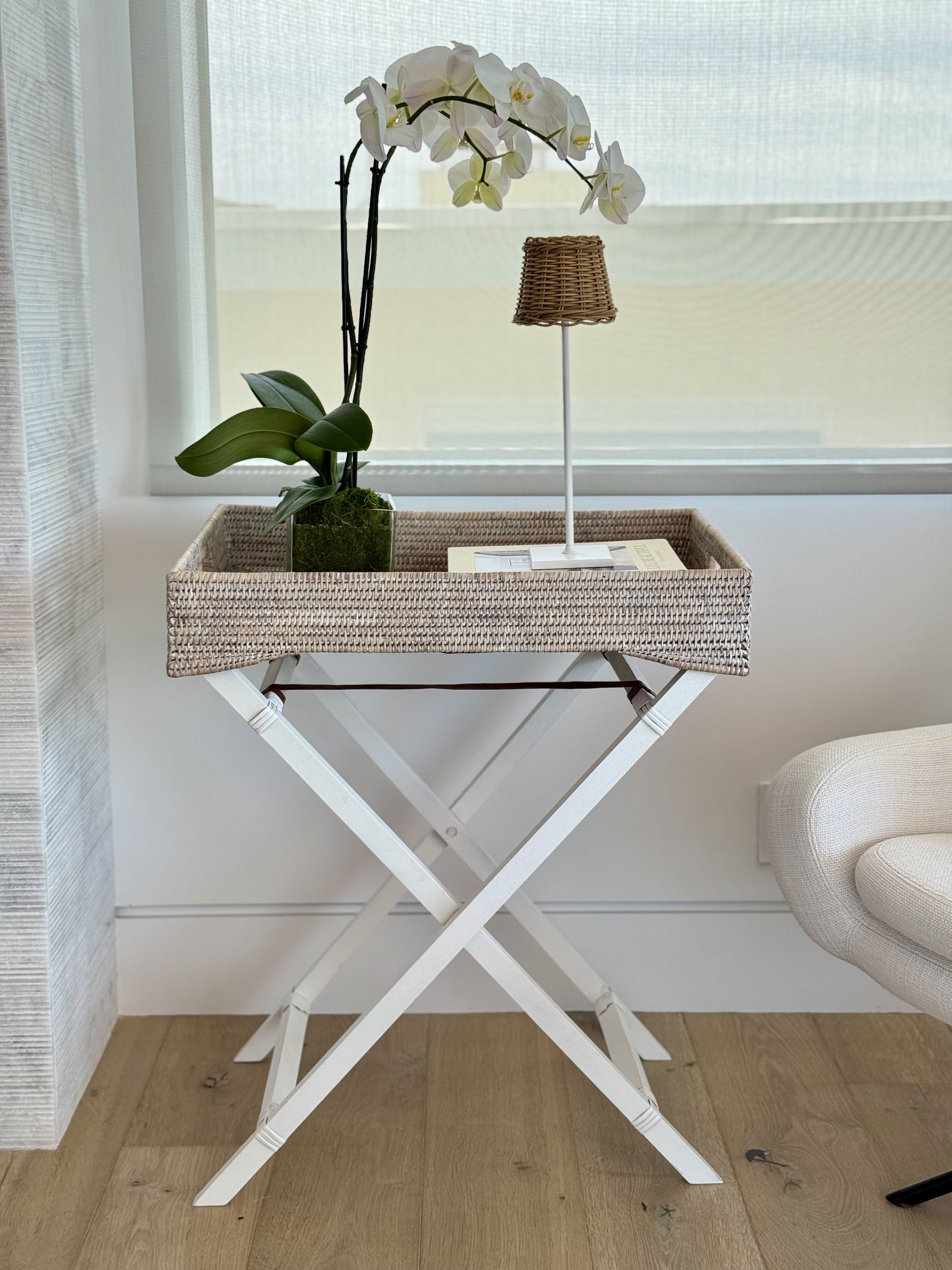 La Jolla Rattan Butler Tray with Folding Teak Wood Stand