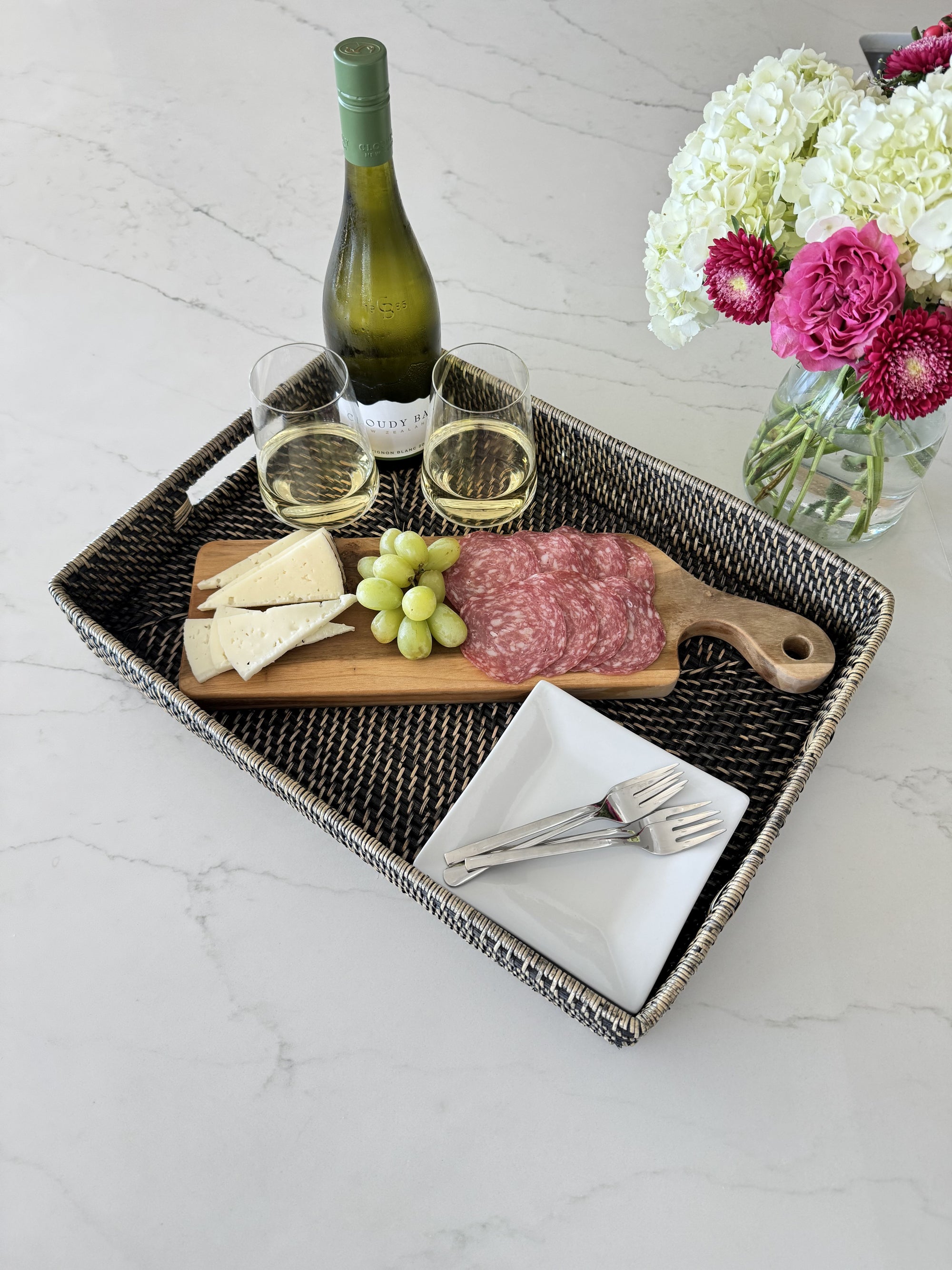 Loma Rectangular Rattan Serving Tray