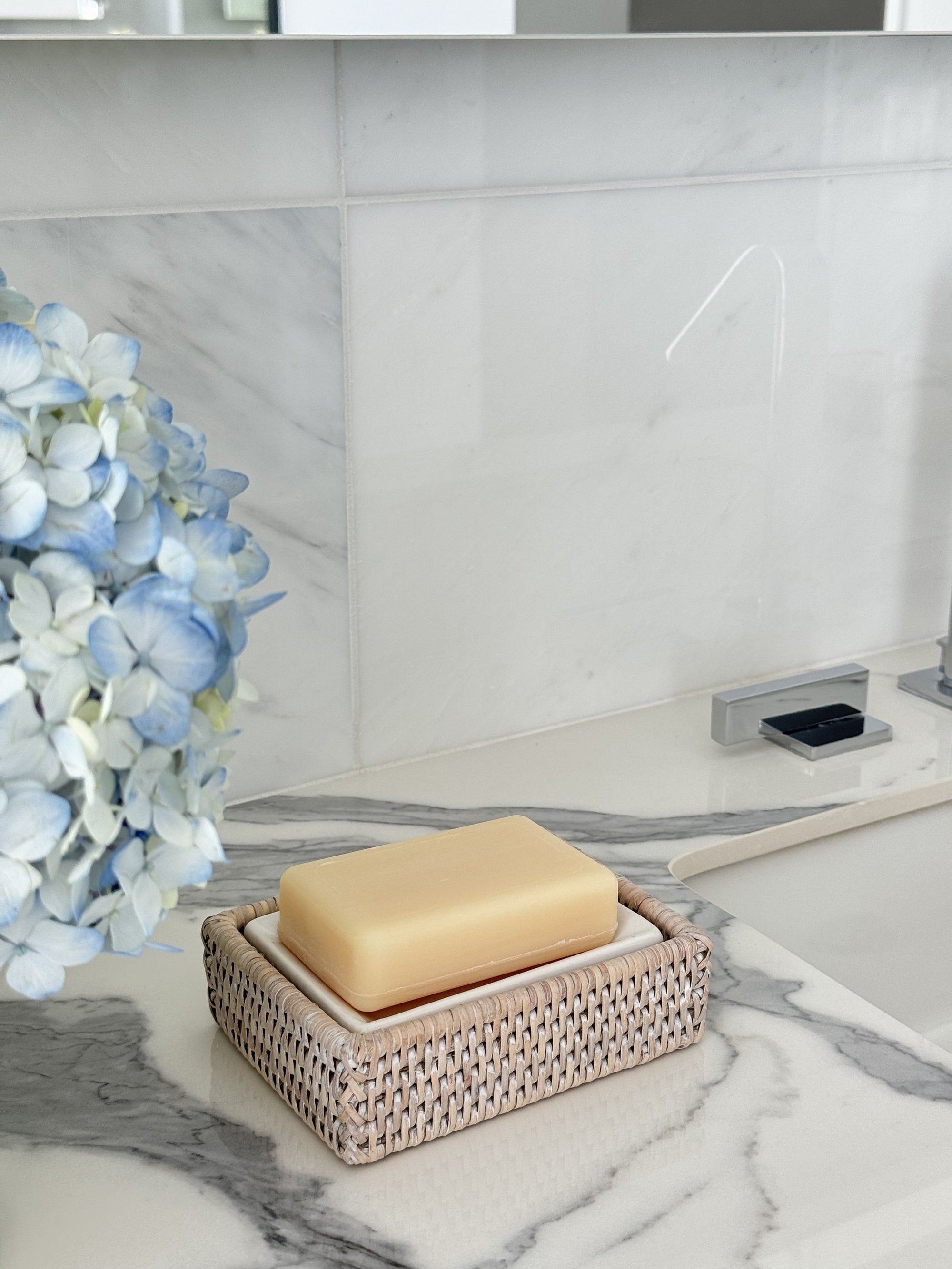 La Jolla Rattan Rectangular Soap Dish