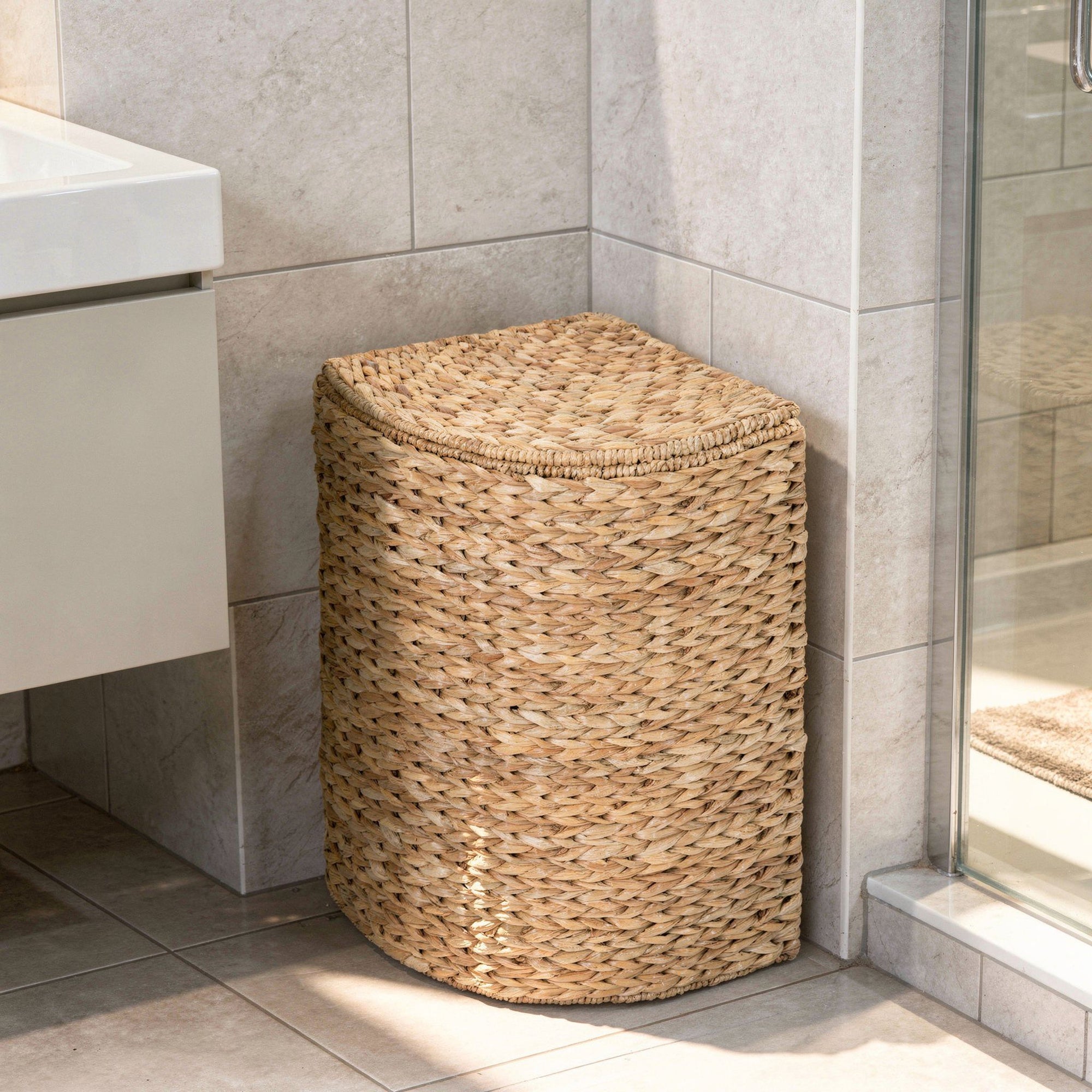 Pie Shaped Sea Grass Corner Hamper w/Liner, Natural