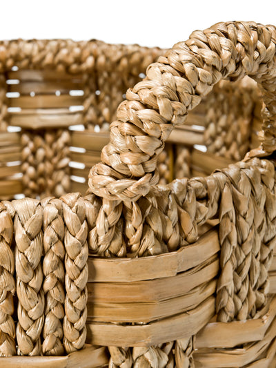 Round Braided Seagrass Basket, Natural