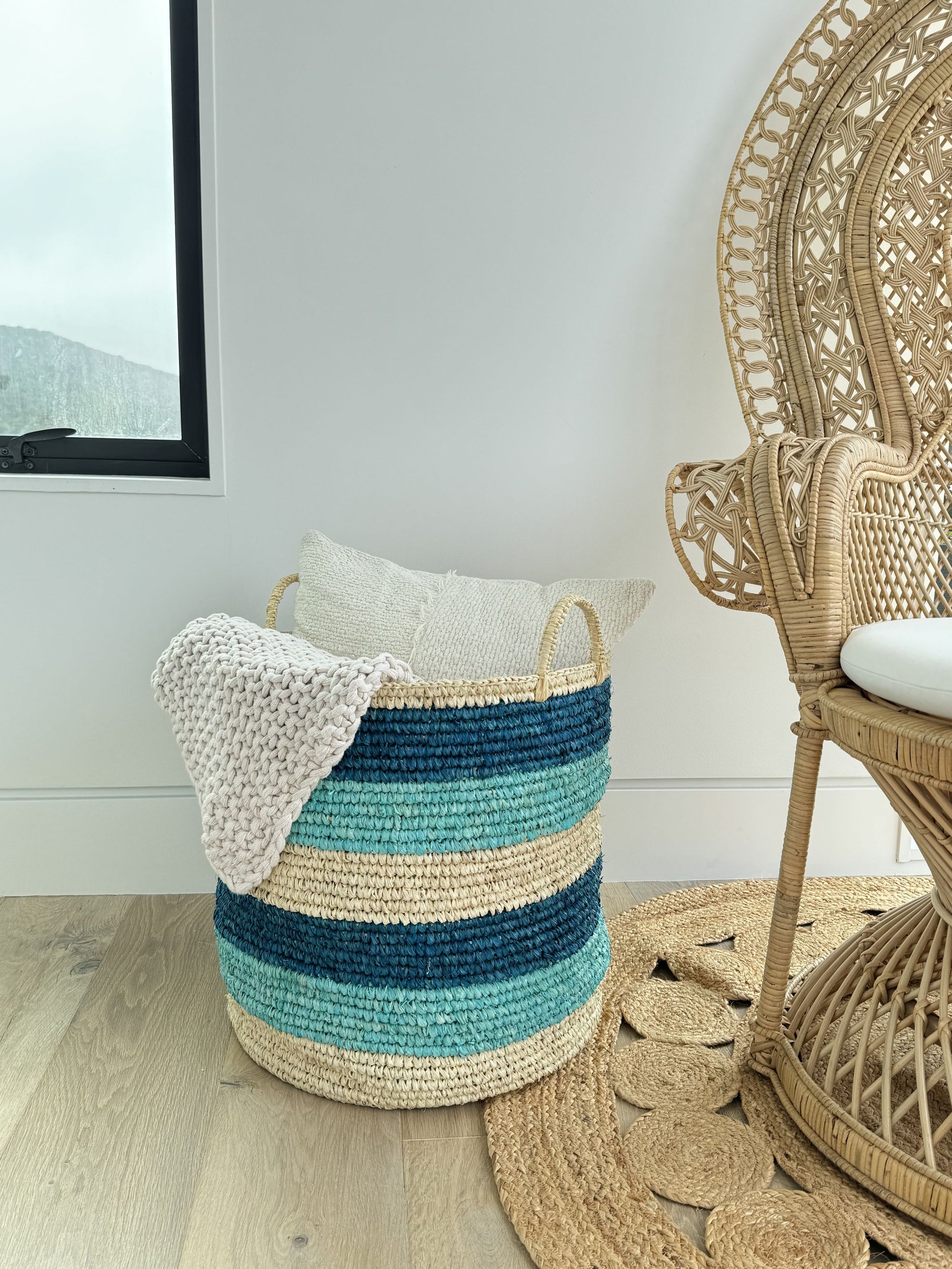 Round Sisal Storge Basket with Handles Turquoise Dark Blue and Natural