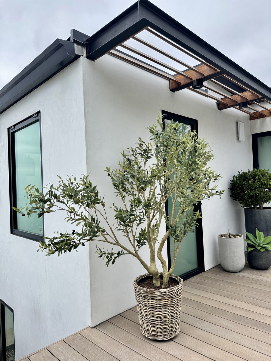 Rattan Kobo Classic Cylinder Indoor & Outdoor Planter Basket, Gray-Brown