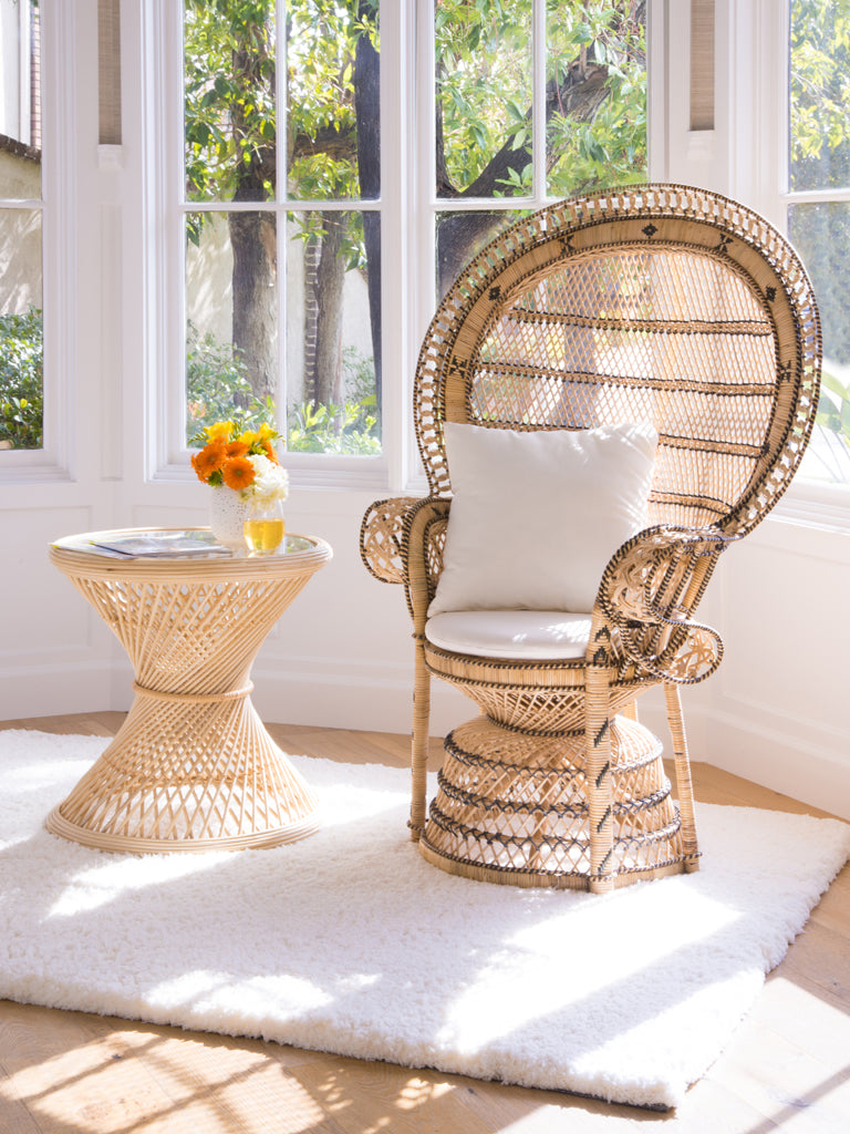 Retro Peacock Chair in Rattan Natural and Black Color