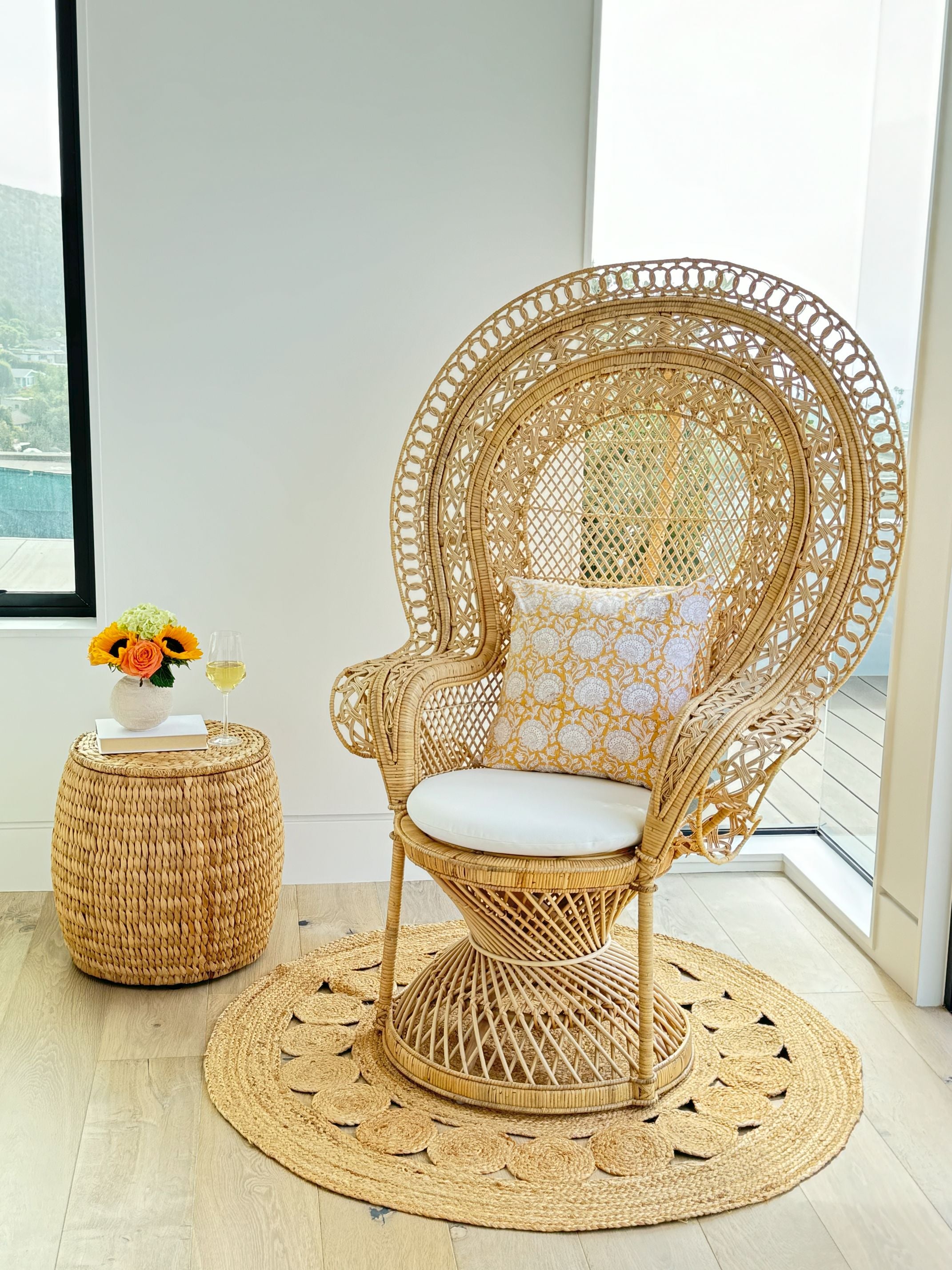 Kouboo peacock chair discount